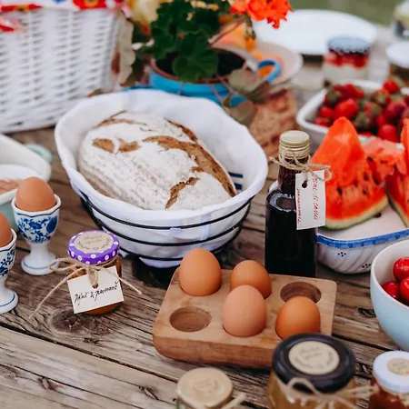 Nádech - Glamping Na Statku * Dekanovice