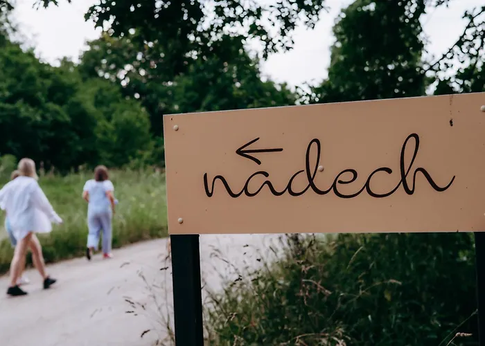 Nadech - Glamping Na Statku Dekanovice